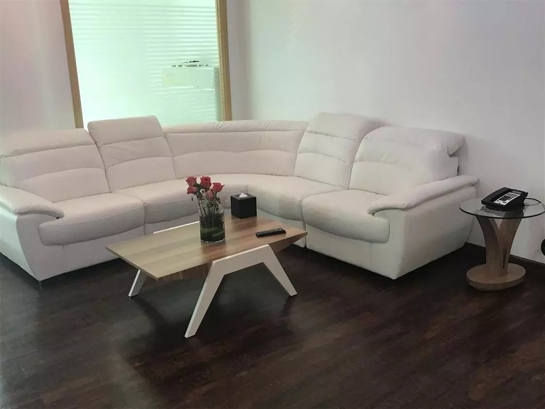 EMIRATRSGRANDAP_SHABAVIZ (8).jpg